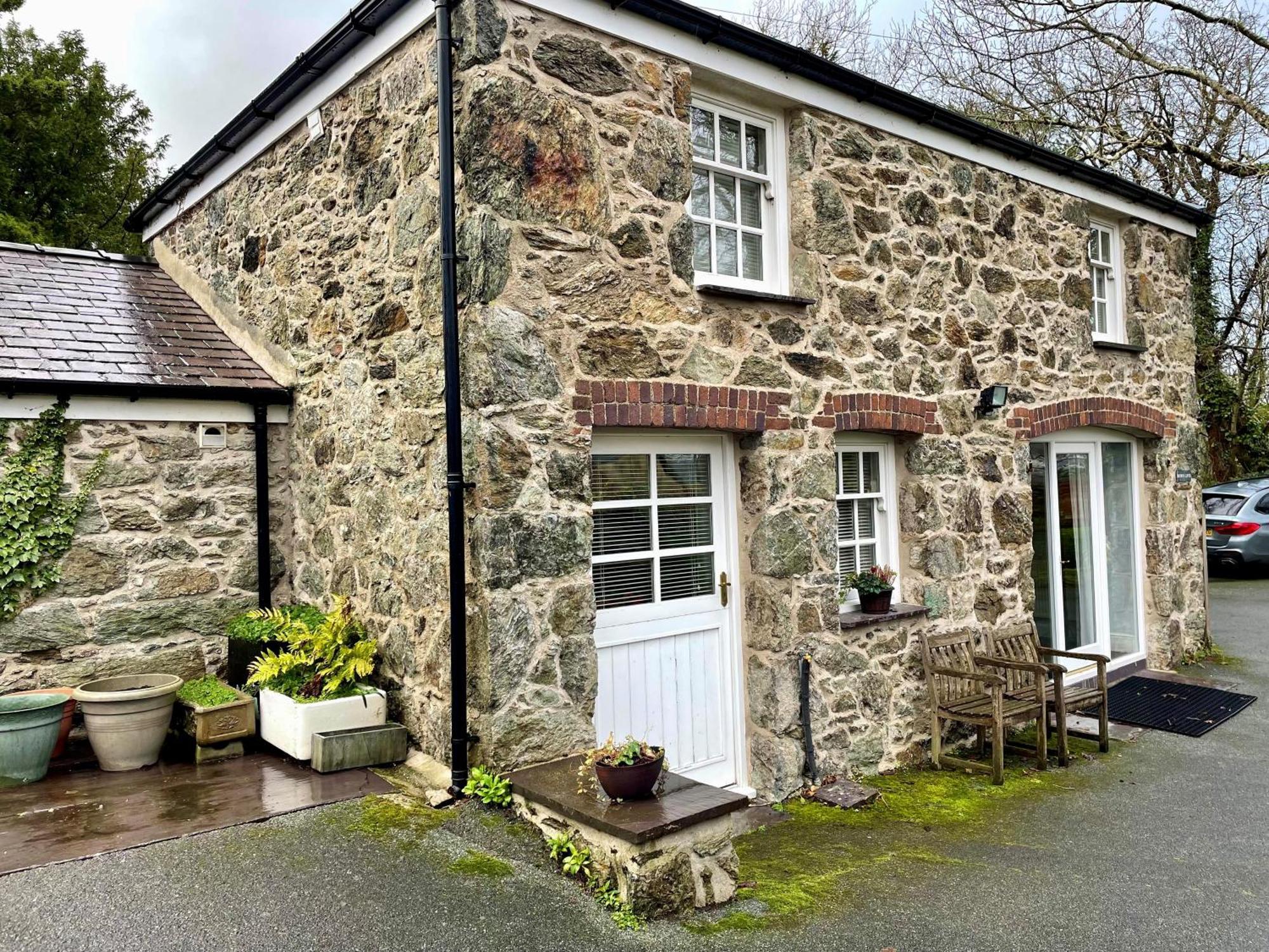 Menai Bridge Exterior foto